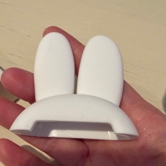 NIB HEMA Miffy AirPods Case for AirPods 3 - Picture 7 of 8